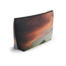 Load image into Gallery viewer, Accessory Pouch w T-bottom