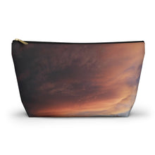 Load image into Gallery viewer, Accessory Pouch w T-bottom